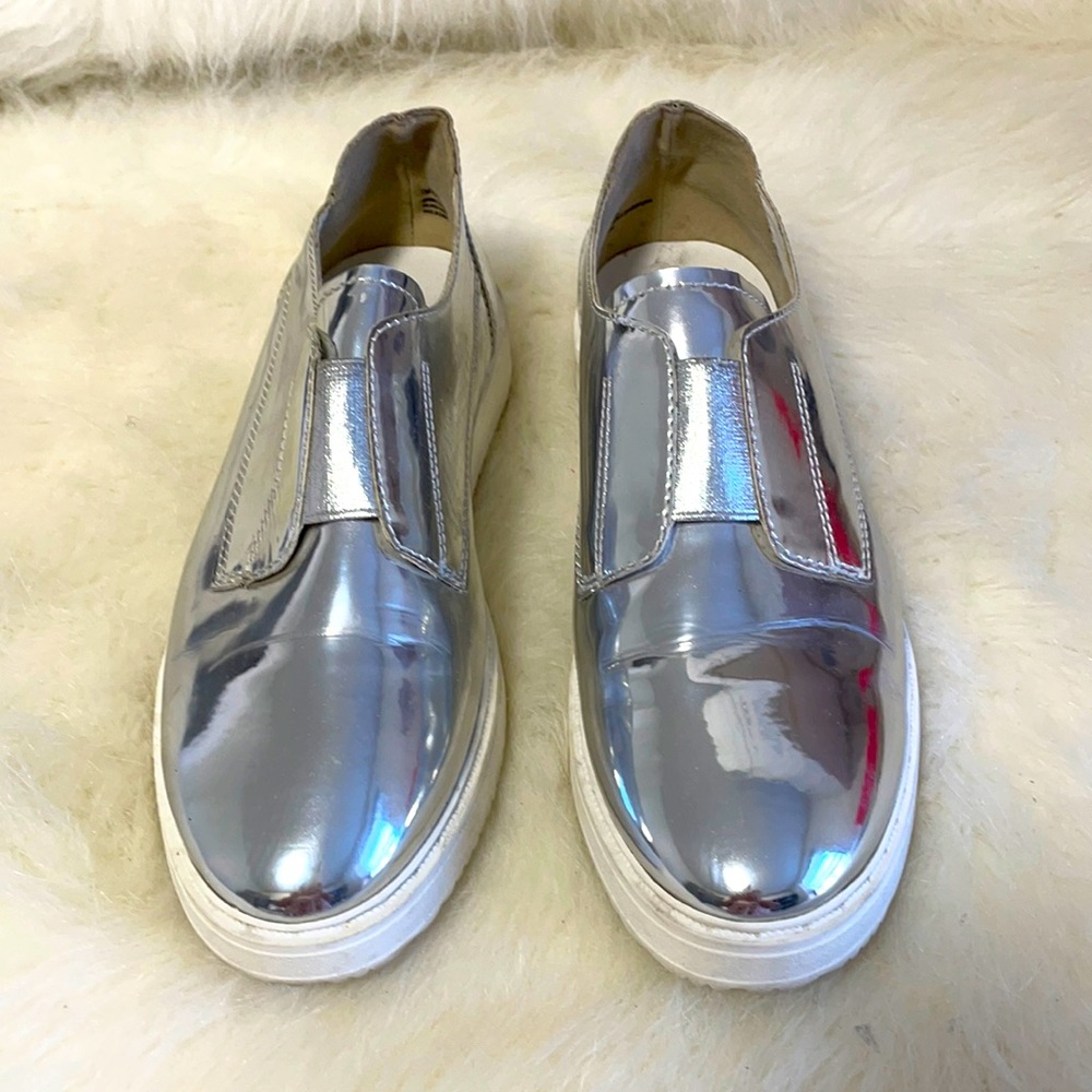 BP slip on sneaker loafers.